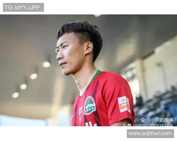 足球明星柯钊的职业生涯成就与个人魅力全解析